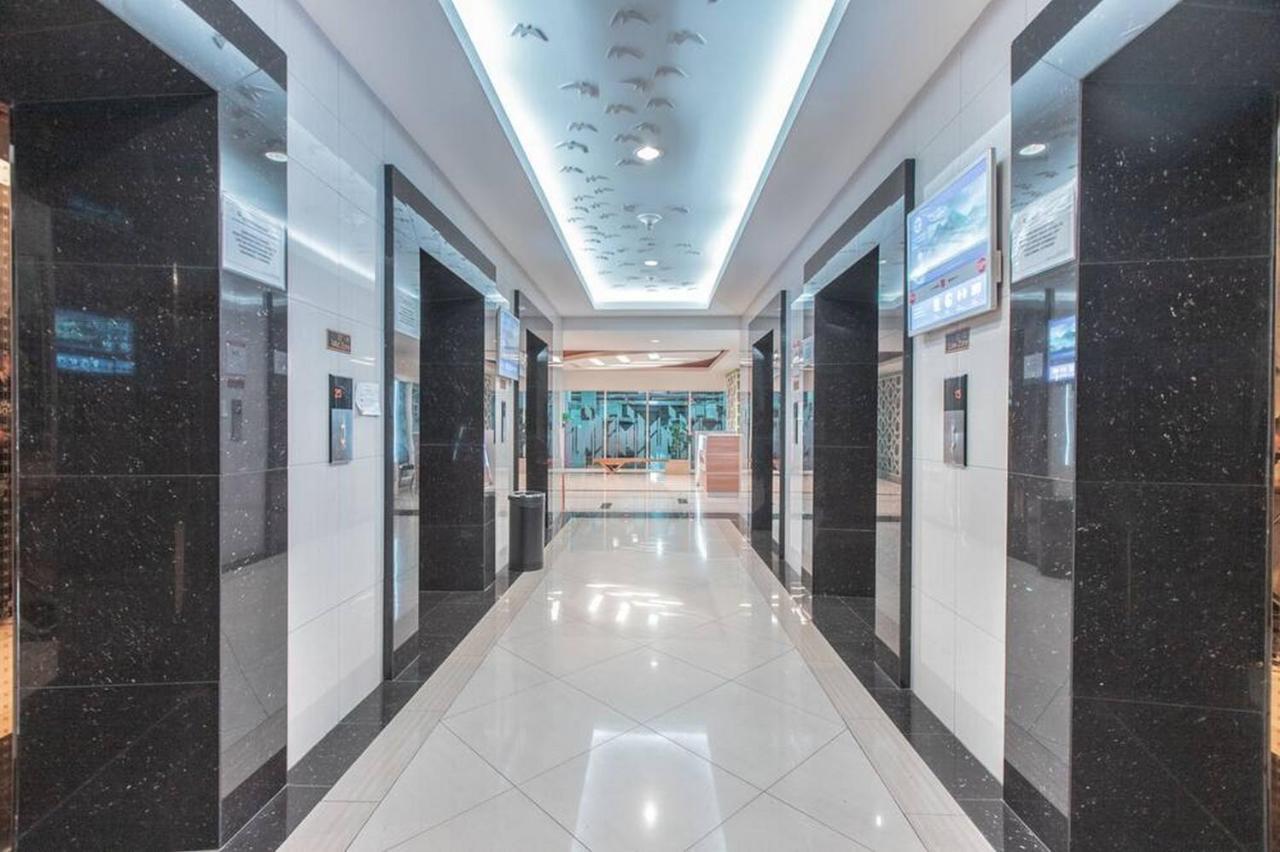 Redliving Apartemen Grand Kamala Lagoon - Kita Pro Tower Barclay North Бекаси Экстерьер фото