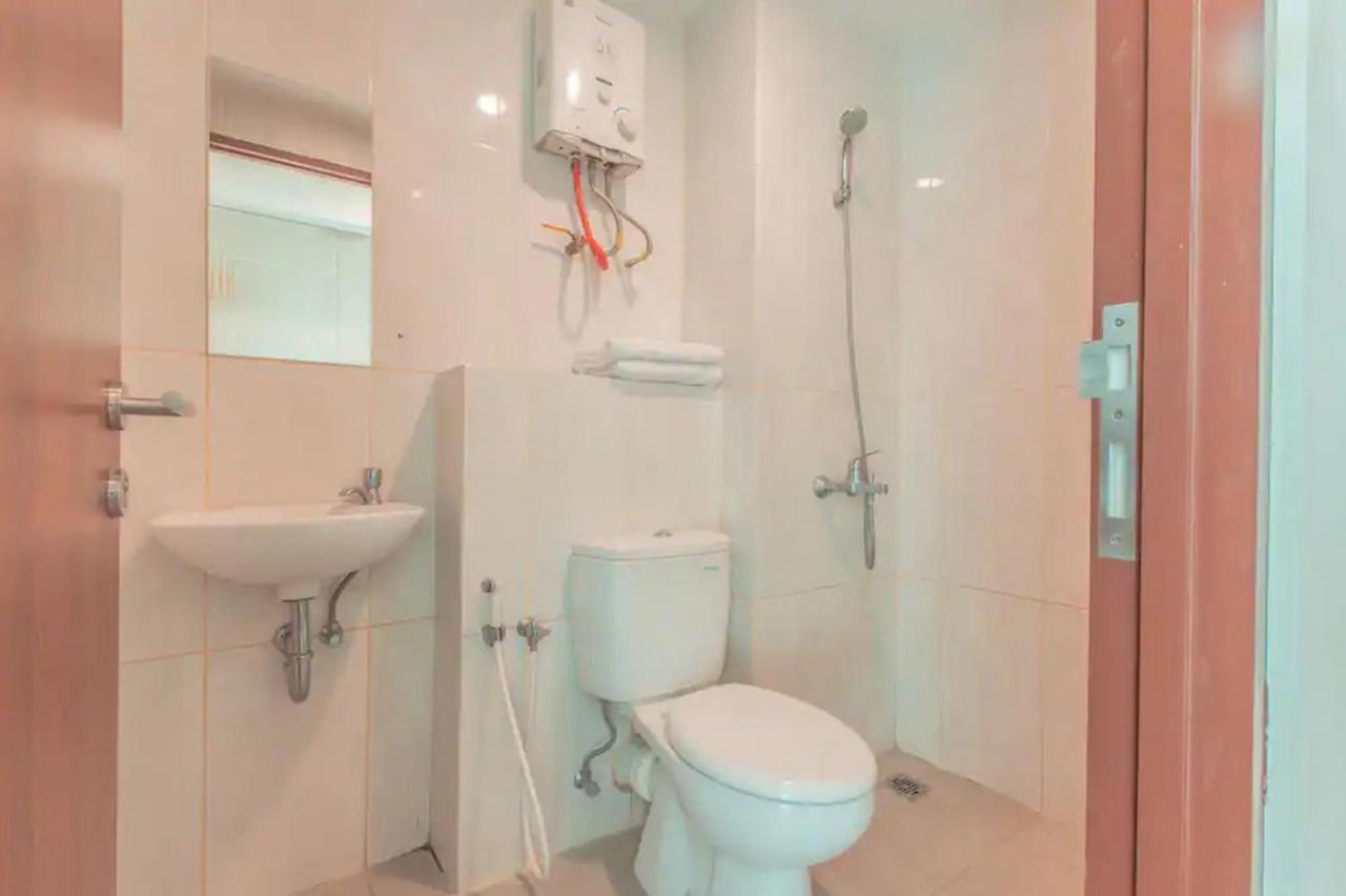Redliving Apartemen Grand Kamala Lagoon - Kita Pro Tower Barclay North Бекаси Экстерьер фото